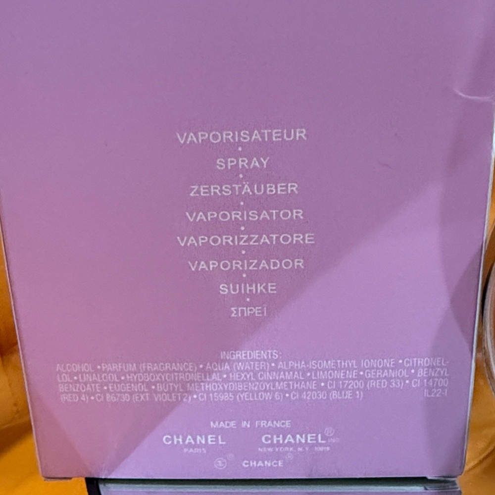 CHANEL Chance Eau Tendre - Clear Bottle with Pale Pink Box - Picture 2 of 3